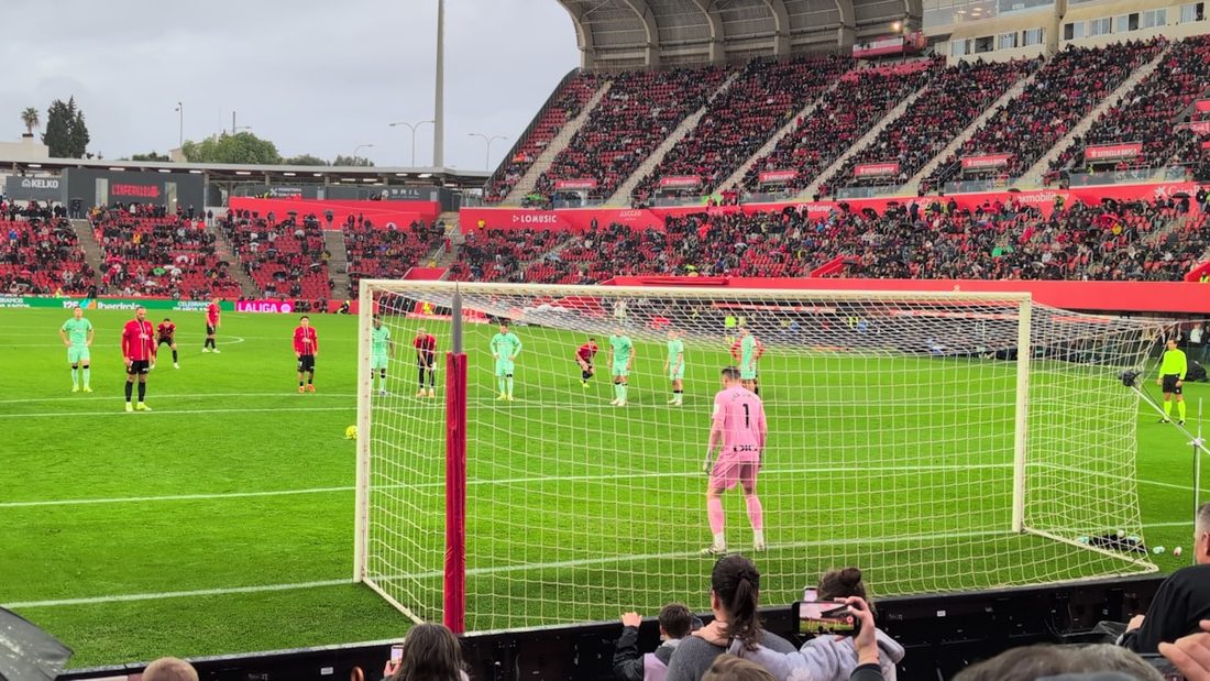 壹号国际 APP 赛况界面示意